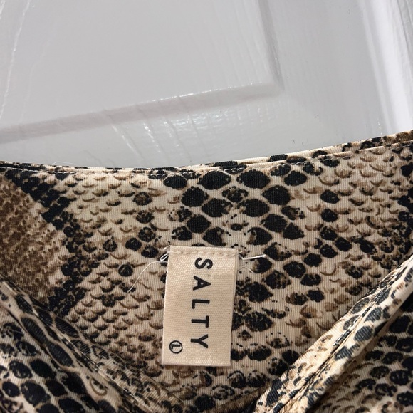 Snakeskin Tank Crop Top - Picture 4 of 5